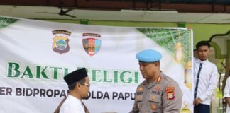 Bidpropam Polda Papua Barat Gelar Bakti Religi Di Pesantren Hidayatullah Manokwari