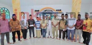 Bupati Bintuni Safari Ramadan di Sumuri, Bagikan Bantuan ke 6 Masjid