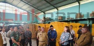 Jangan Panic Buying! Gubernur Papua Barat Jamin Stok Pangan Aman Jelang Lebaran