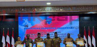 Bupati Hermus Bagikan DPA 2026, Pastikan Sekolah-Kesehatan di Manokwari Gratis!