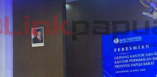 Gubernur BI Perry Warjiyo Resmikan Gedung Kantor Perwakilan Papua Barat