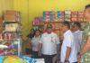 Bupati Teluk Bintuni Sidak Pasar dan Gudang Distributor, Harga Minyak Goreng-Gula Naik