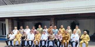 Gubernur Papua Barat Hadiri Dialog Polkam di Kemenko, Singgung Stabilitas Politik-Keamanan