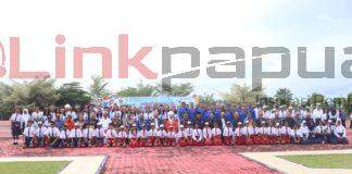 Hardiknas 2026, Wagub Papua Barat Tekankan Pendidikan Karakter dan Pemanfaatan Teknologi