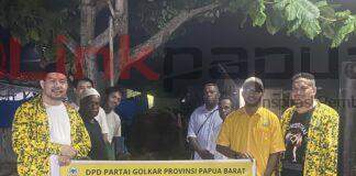 Golkar Papua Barat Salurkan Hewan Kurban di Sejumlah Masjid
