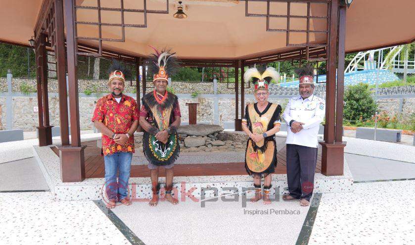 ajak seluruh