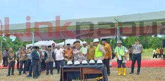 Mendikdasmen Abdul Mu’ti Tinjau Sekolah Nasional Terintegrasi YPPK di Bintuni