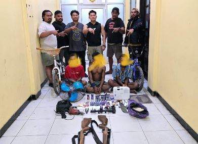 curi teluk bintuni