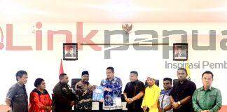 Haryono MK May Pimpin Pansus LKPJ Bupati Manokwari Tahun 2025