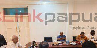 PAL-KOAP Ingin Alokasi Rp100 Miliar, Gubernur: APBD Papua Barat Tak Mampu Penuhi Seluruh Permintaan