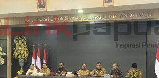 Bupati Manokwari: Tak Boleh Ada Anak Putus Sekolah, Siswa Belum Tertampung Dialihkan ke SMA Negeri 4