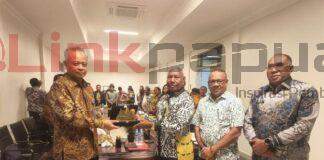 Gubernur Papua Barat Minta Industri Pupuk di Fakfak Prioritaskan Tenaga Kerja Lokal