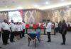 Gubernur Papua Barat Lantik 13 Pejabat Administrator-Pengawas Disdukcapil