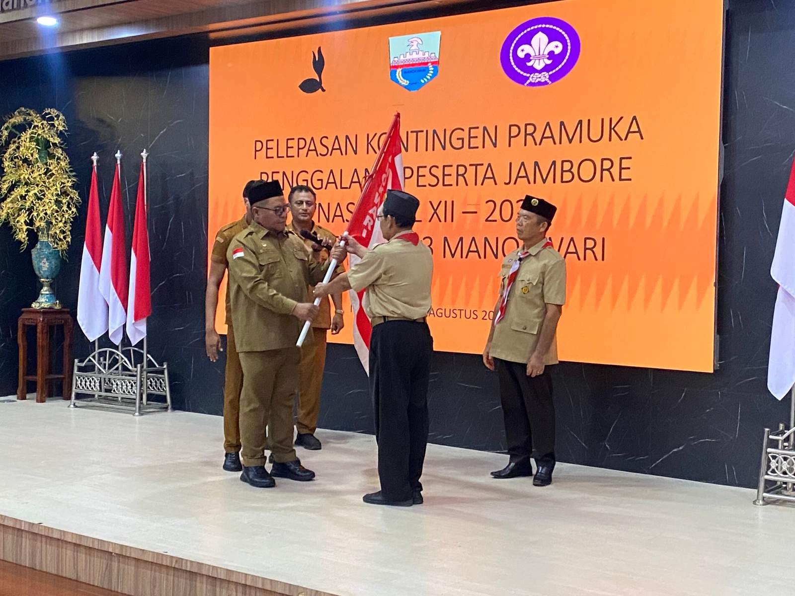 Menuju Jamnas XII, Kontingen Pramuka Manokwari Resmi Dilepas