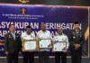 Pemkab Bintuni Terima Penghargaan Kemenkum Papua Barat di Hari Pengayoman Ke-81
