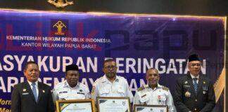 Pemkab Bintuni Terima Penghargaan Kemenkum Papua Barat di Hari Pengayoman Ke-81