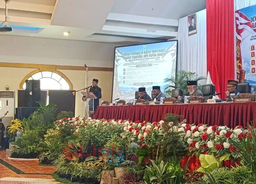 bergantung pusat