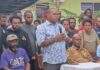 Terusir dari Kontrakan, Wagub Papua Pegunungan Pakai Uang Pribadi Bantu Mahasiswa Yahukimo di Manokwari