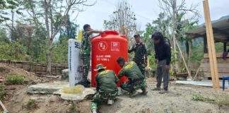 Segera Mengalir, Satgas TMMD Mansel Tuntaskan Pipanisasi Air Bersih di Kampung Yamboi